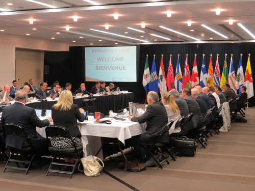 Rencontre avec les ministres fédéraux, provinciaux et territoriaux à Edmonton, septembre 2016.