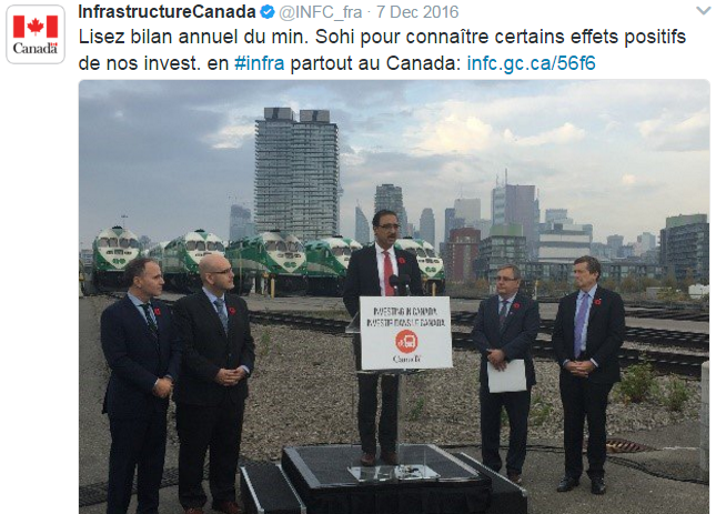 Le ministre Sohi souligne les nouveaux investissements pour les infrastructures du transport en commun à Toronto, novembre 2016.