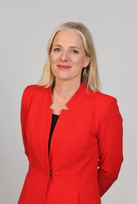 image of minister Catherine McKenna